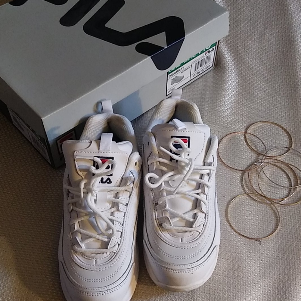 Fila tennis shoes